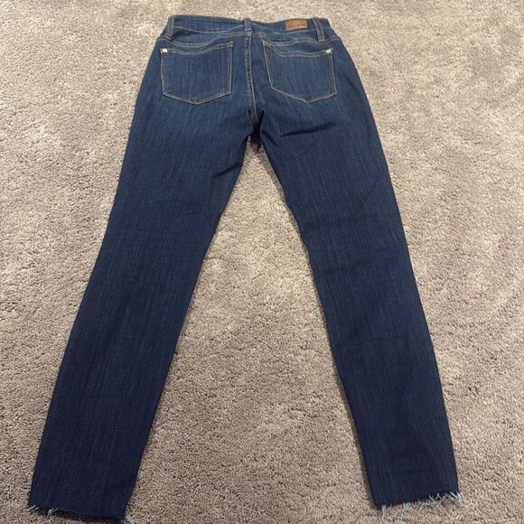 Judy blue dark skinny denim! Super stretchy! Great condition. 3/27 - Picture 6 of 7